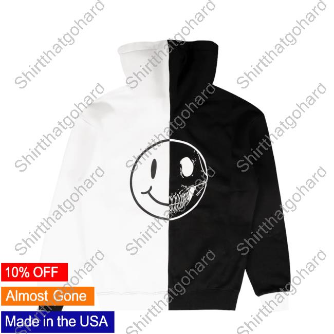 Official Elvis The Alien Ayylien Clothing Split Smiley Crewneck Official Elvis The Alien Ayylien Clothing Split Smiley Sweatshirt