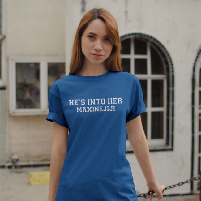 Jos Xpress He's Into Her Maxinejiji Shirt He's Into Her Maxinejiji Shirt Black