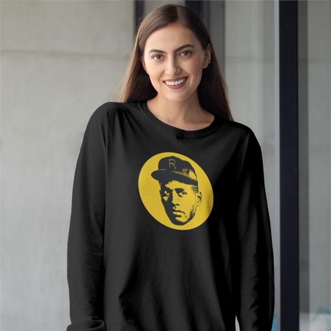 Alex Cora Wearing Roberto Clemente Head Shirt Roberto Clemente Head T Shirt Alex Cora