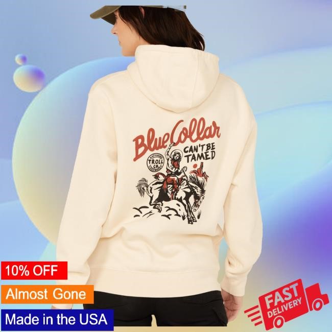 Troll Co Women's Can't Be Tamed Graphic New Hoodie