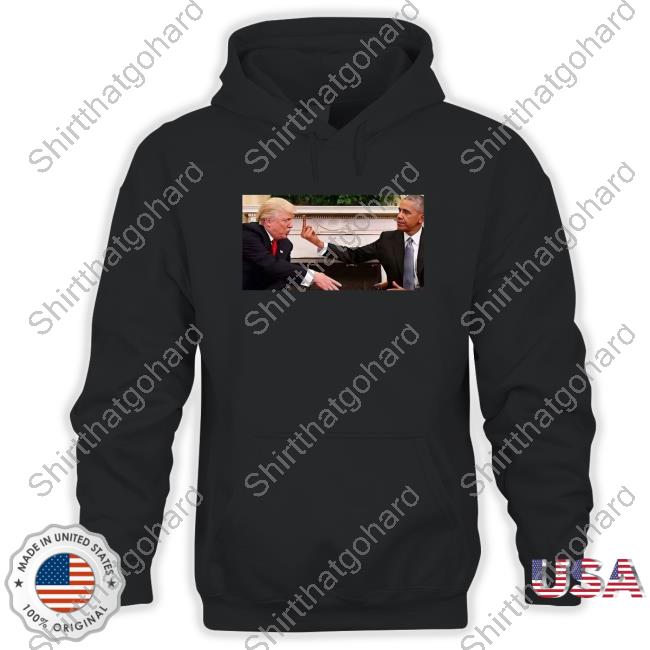 Paul Ahticks Obama Flipping Off Trump Essential Tee Shirt